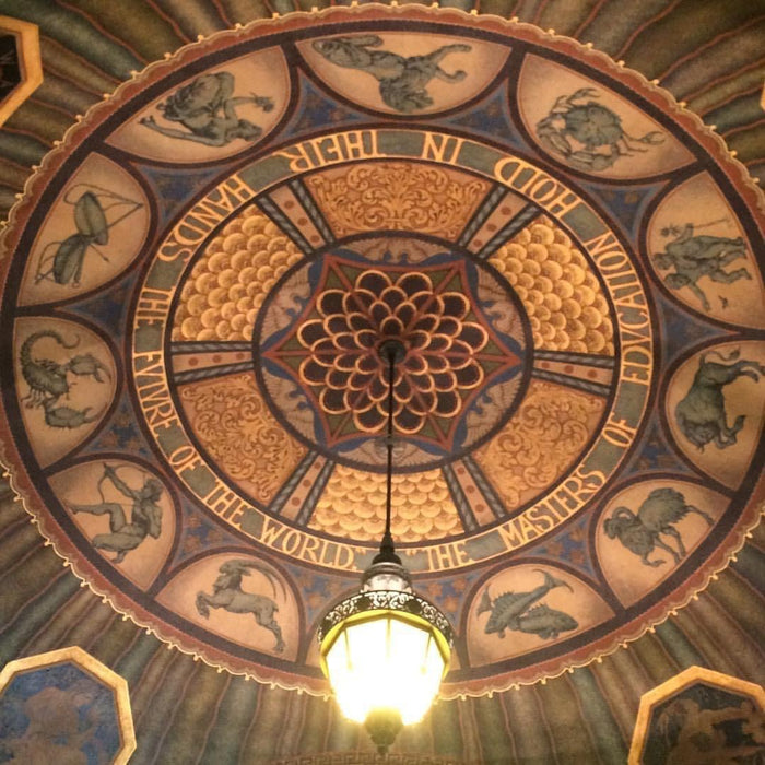 ceiling in Los Angeles City Hall