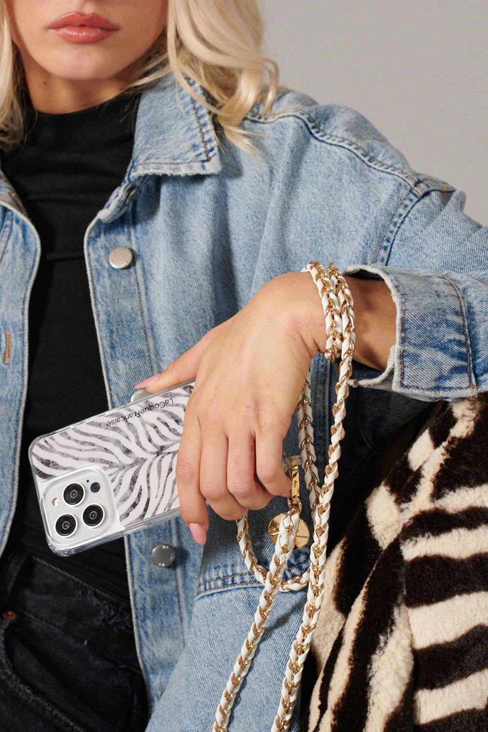 Lou Silver Long Phone Chain