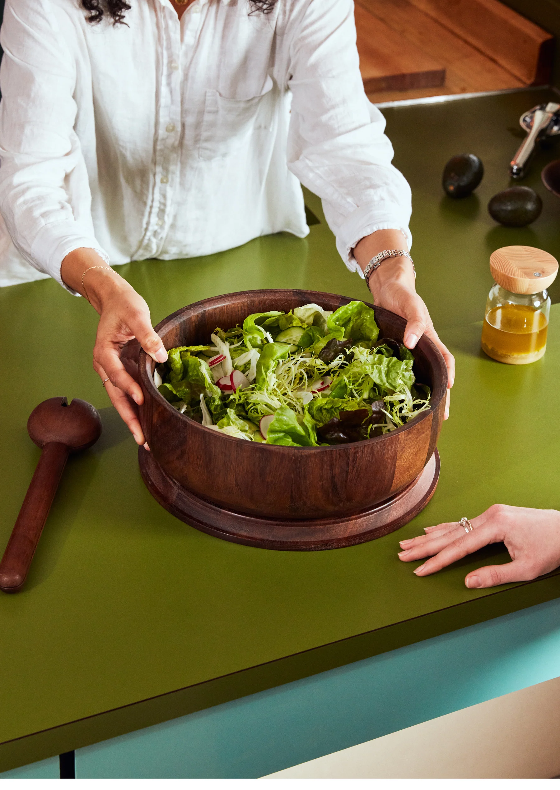 Dot Salad Bowl