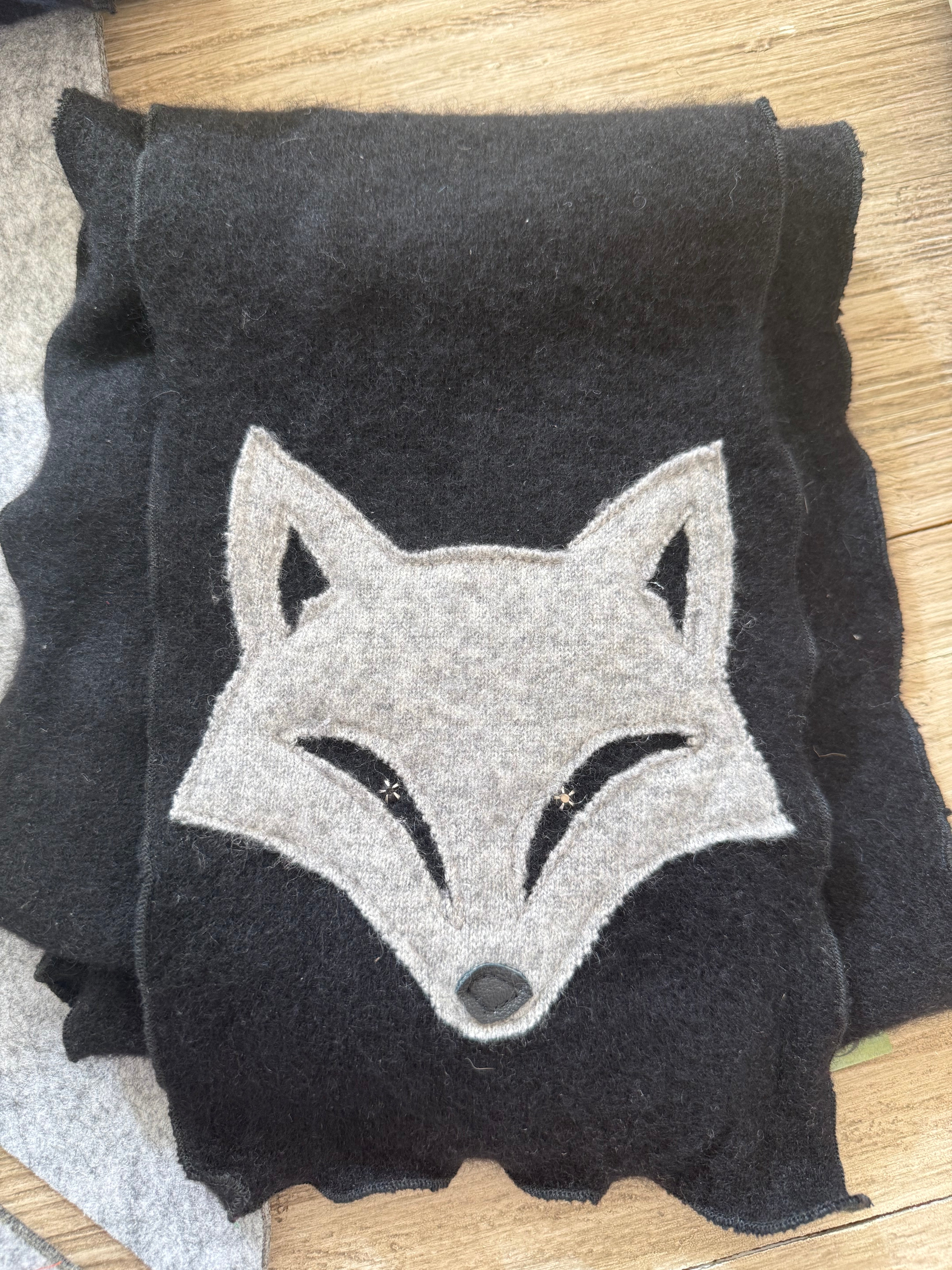 Simple Fox Scarf