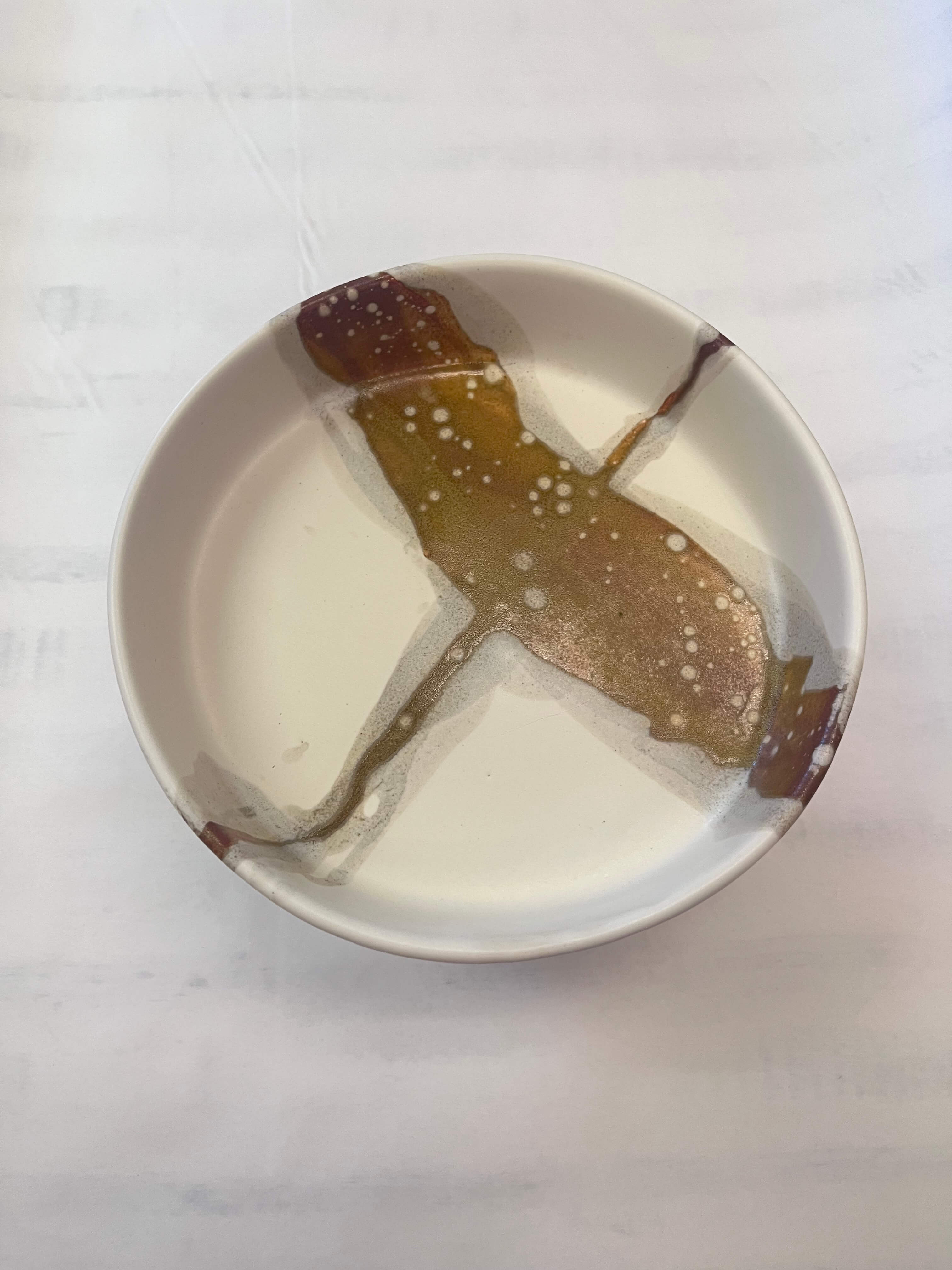 Sienna on Matte White Footed 8" Bowl