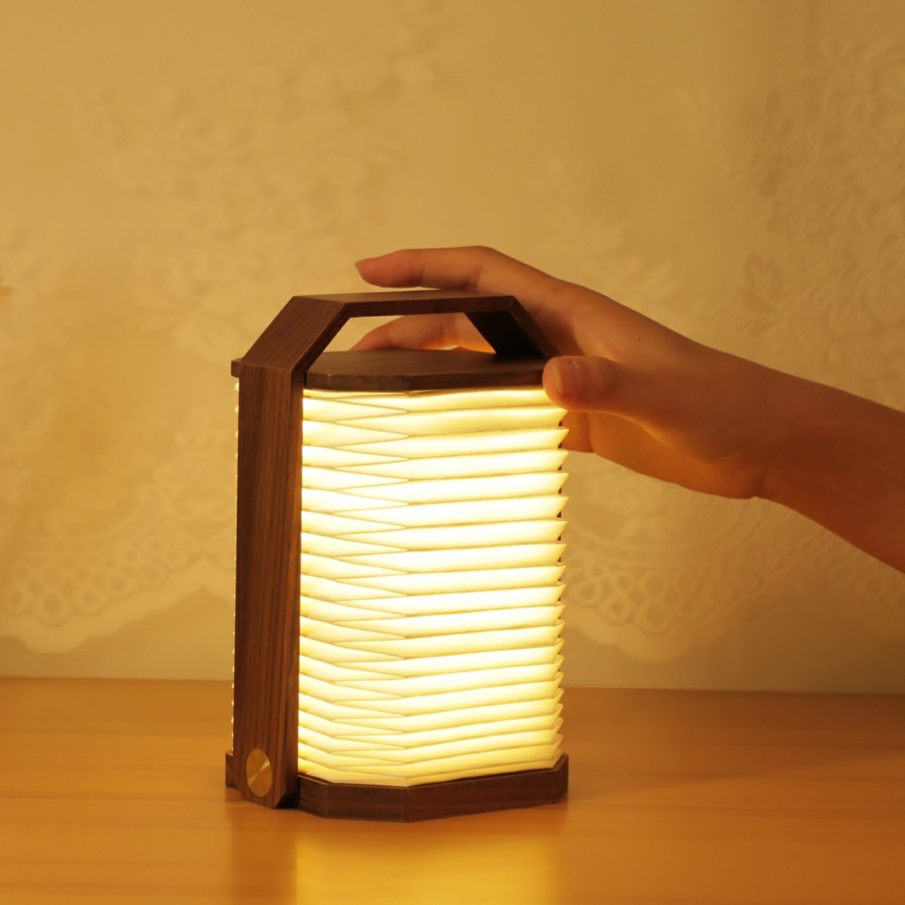 Smart Origami Lamp