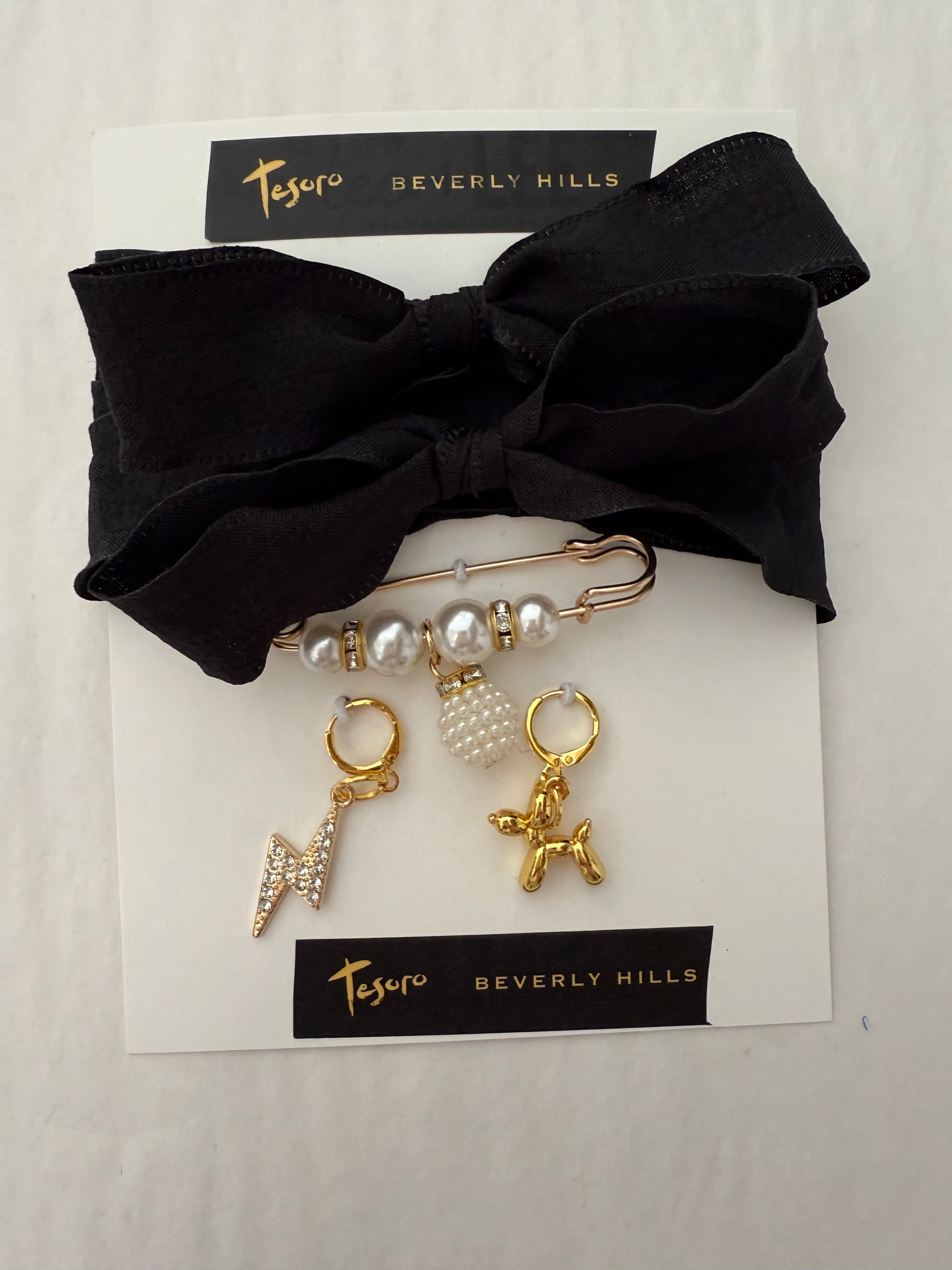 Black Sneaker Gold Charm Sets- lightning bolt, balloon dog, pearl pin