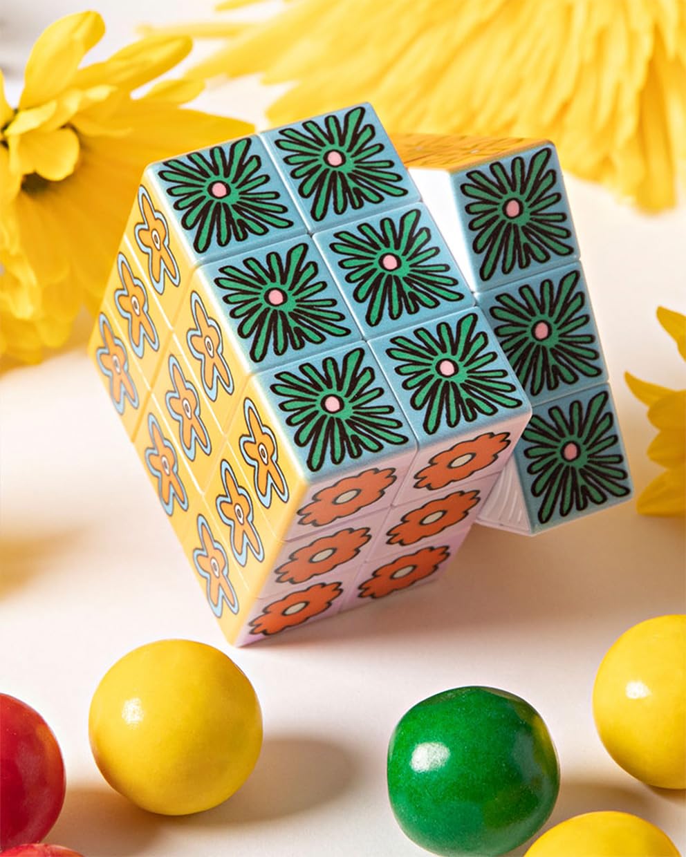Flower Pop Art Cube Puzzle